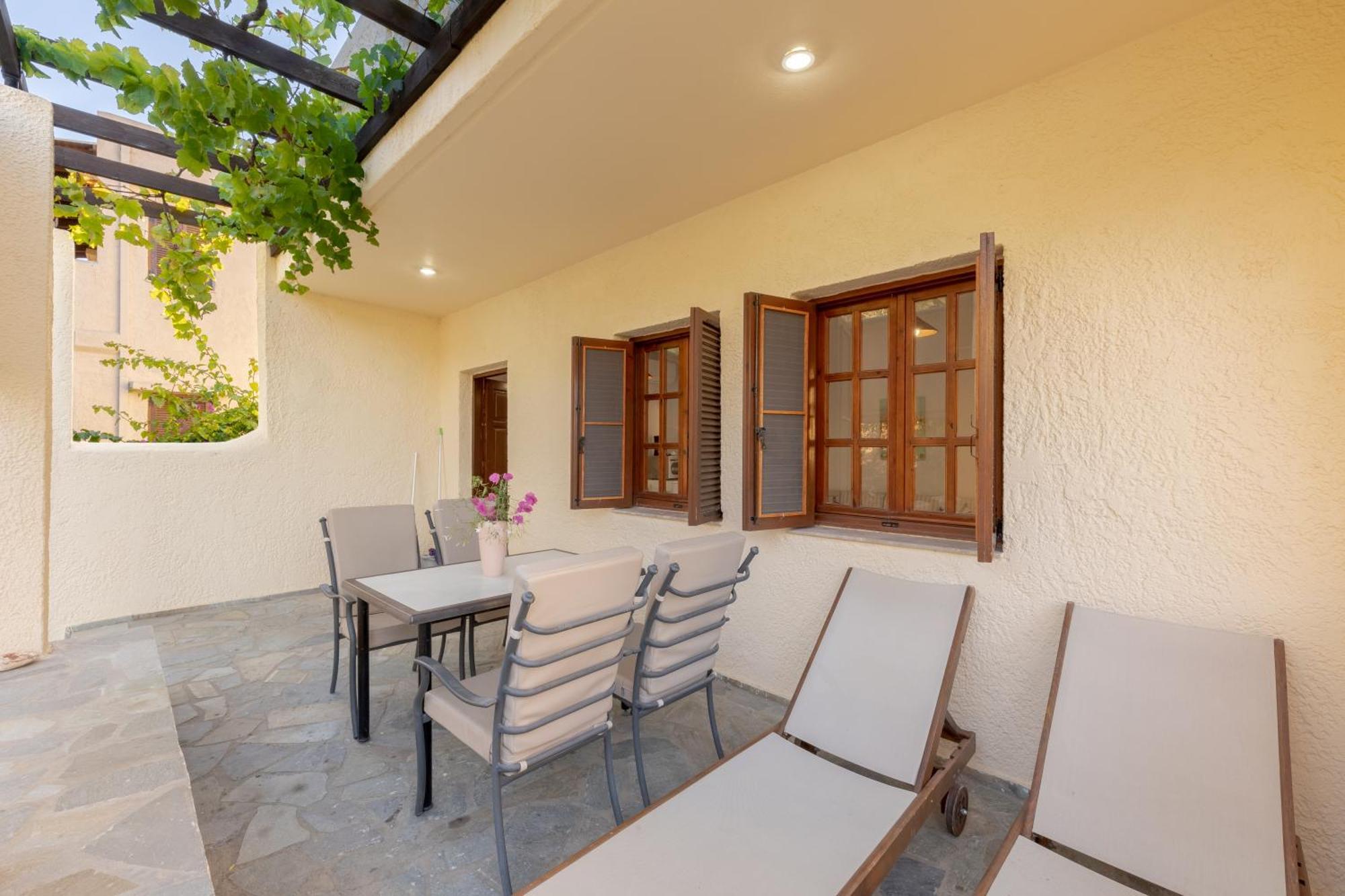 Ζini 2 Kéfalos Exterior foto